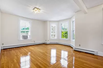 57 Lawrence St, Waltham, MA 02451 - Photo 4