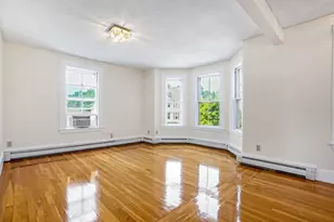 57 Lawrence St, Waltham, MA 02451 - Photo 4