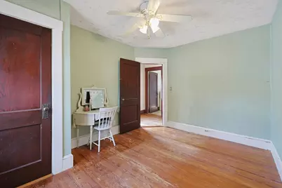 8 Wilder Ave, Lowell, MA 01851 - Photo 18