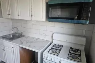 170 Buffinton St, Fall River, MA 02721 - Photo 4