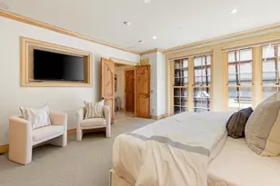 23-25 Beaver Pl, Boston, MA 02108 - Photo 26