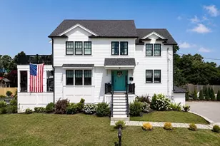 5 Vernon Ave, Hull, MA 02045 - Photo 1