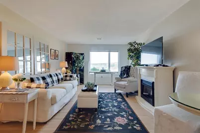 700 Shore Drive #3-303, Fall River, MA 02721 - Photo 4
