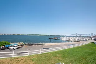700 Shore Dr, Fall River, MA 02721 - Photo 24