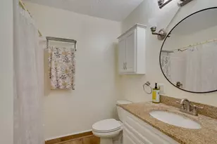 700 Shore Dr, Fall River, MA 02721 - Photo 18