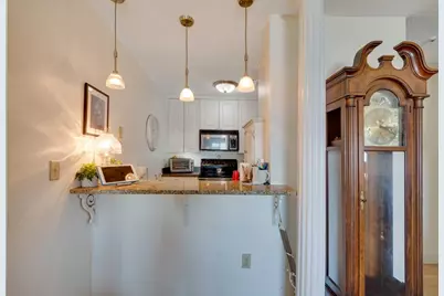 700 Shore Drive #3-303, Fall River, MA 02721 - Photo 12