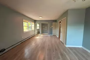 164-166 Woodlawn St, Springfield, MA 01108 - Photo 1