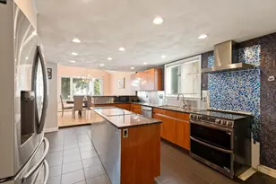 11 Jackson St, Saugus, MA 01906 - Photo 10