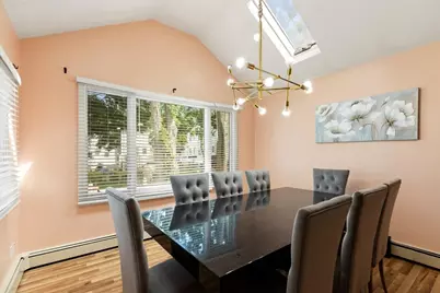 11 Jackson St, Saugus, MA 01906 - Photo 16