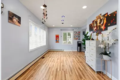 11 Jackson St, Saugus, MA 01906 - Photo 4