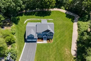 121 Lexington St, Burlington, MA 01803 - Photo 36