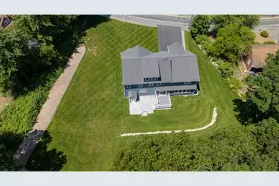 121 Lexington St, Burlington, MA 01803 - Photo 32