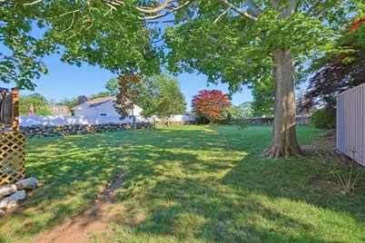 42 Grape St, New Bedford, MA 02740 - Photo 32