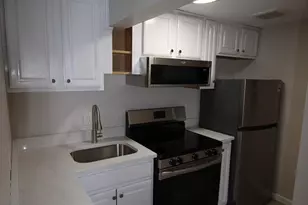 997 Broadway, Raynham, MA 02767 - Photo 4