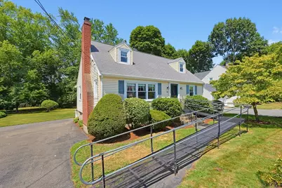 11 Bright St, Waltham, MA 02453 - Photo 1