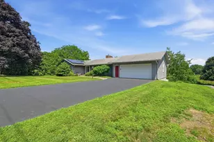 54 Sawmill Plain Rd, Deerfield, MA 01373 - Photo 2