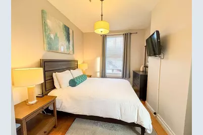 7 Harvard Sq #3B, Brookline, MA 02446 - Photo 6
