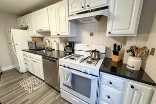 7 Harvard Square, Brookline, MA 02446 - Photo 8