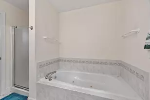 34 Arrowwood St, Methuen, MA 01844 - Photo 22
