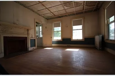 981 Main Street, Leicester, MA 01524 - Photo 6