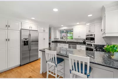 30 R Magnolia Ave, Gloucester, MA 01930 - Photo 14