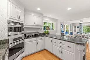 30R Magnolia Ave, Gloucester, MA 01930 - Photo 16