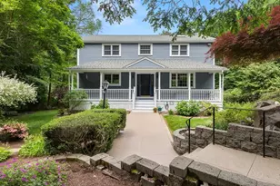 30R Magnolia Ave, Gloucester, MA 01930 - Photo 2