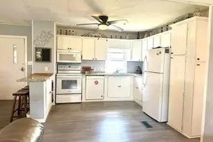46 Teresa Dr, Hudson, MA 01749 - Photo 18