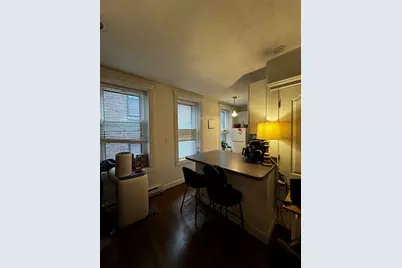 8 Battery St #6, Boston, MA 02109 - Photo 12