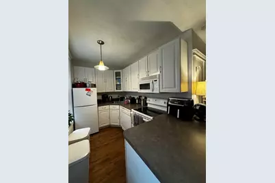8 Battery St #6, Boston, MA 02109 - Photo 14