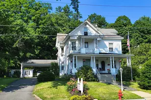 27 Russell Rd, Huntington, MA 01050 - Photo 2
