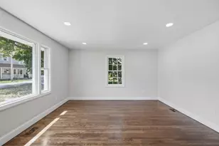 11 Dale St, Spencer, MA 01562 - Photo 4