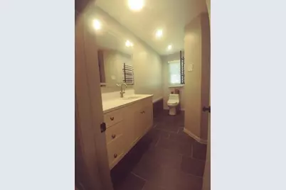 68 Dayton St, Springfield, MA 01118 - Photo 10