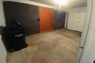 68 Dayton St, Springfield, MA 01118 - Photo 30