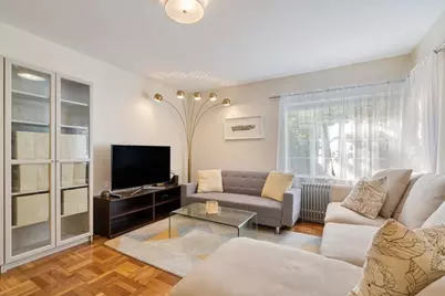 36 Highland #8, Cambridge, MA 02139 - Photo 2