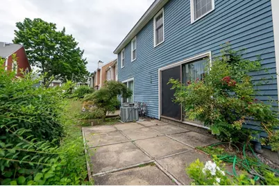 21 Capstan Way #37, Swampscott, MA 01907 - Photo 4