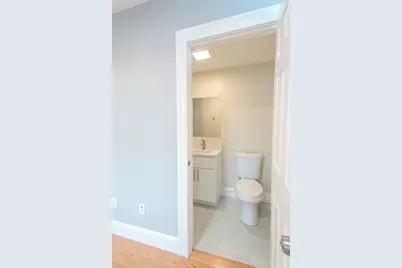 293 Fayette St #3, Quincy, MA 02170 - Photo 4
