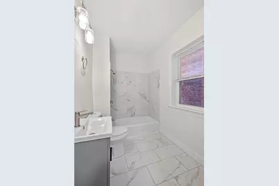 305 Medford St #1, Somerville, MA 02143 - Photo 14