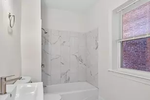 305 Medford St, Somerville, MA 02143 - Photo 14