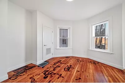 305 Medford St #1, Somerville, MA 02143 - Photo 18
