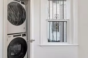 305 Medford St, Somerville, MA 02143 - Photo 16