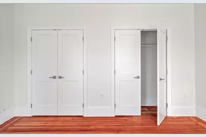 305 Medford St #2, Somerville, MA 02143 - Photo 4