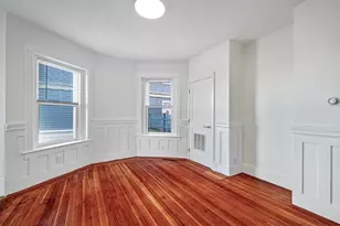 305 Medford St, Somerville, MA 02143 - Photo 10