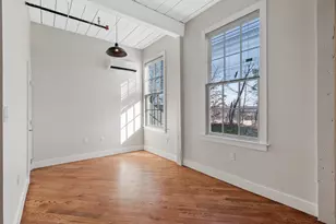 34 Tremaine St, Leominster, MA 01453 - Photo 2