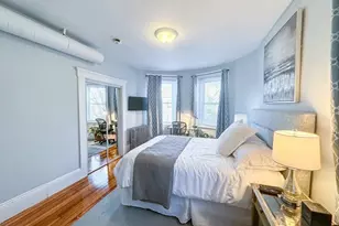 636 Washington St, Brookline, MA 02446 - Photo 6