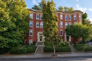 636 Washington St, Brookline, MA 02446 - Photo 16