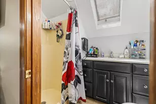 6 Michelle Ln, Blackstone, MA 01504 - Photo 12