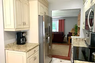 2104 Pheasant Creek Ln, Peabody, MA 01960 - Photo 4