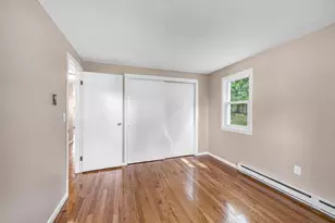 99 Lakevilla Ave, Springfield, MA 01109 - Photo 28