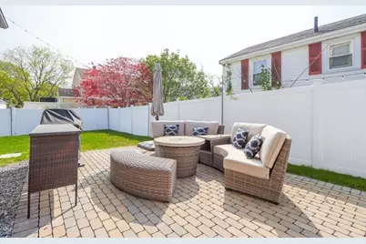 16 Downey St #16, Watertown, MA 02472 - Photo 32